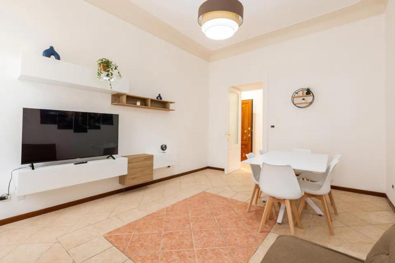 San Giusto'S Clock Storico Appartamento ตรีเอสเต ภายนอก รูปภาพ